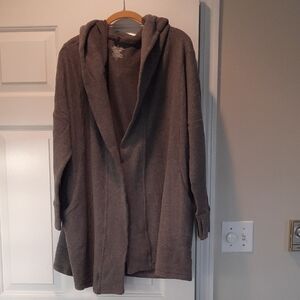 NWOT Cuddl Duds Gray Hooded Fleece Sweater